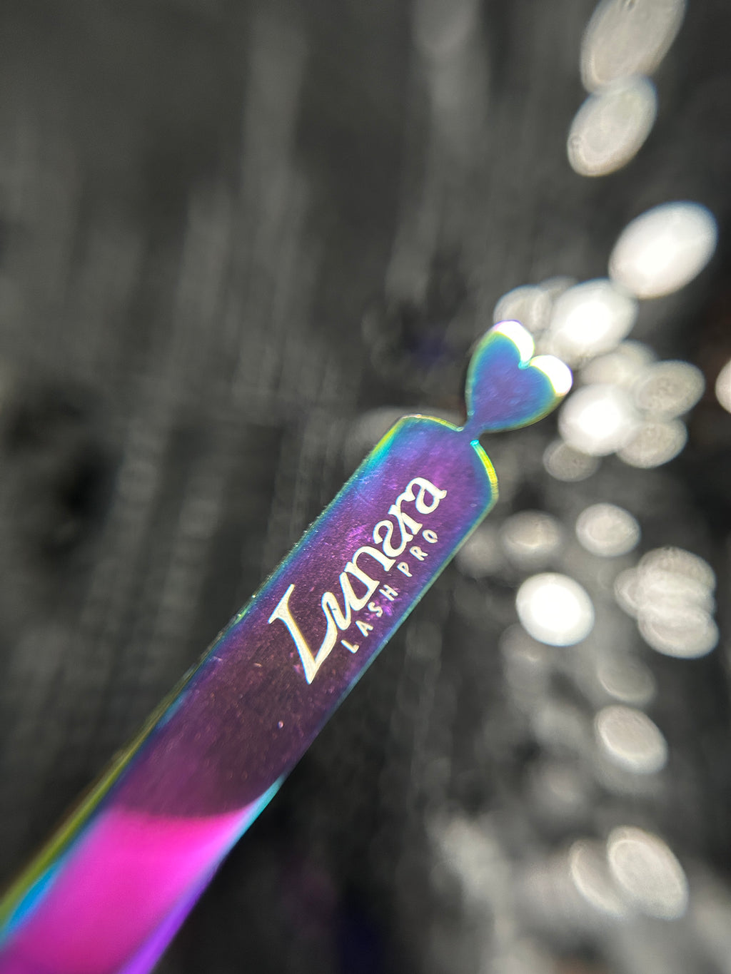 Aurora volume Tweezer