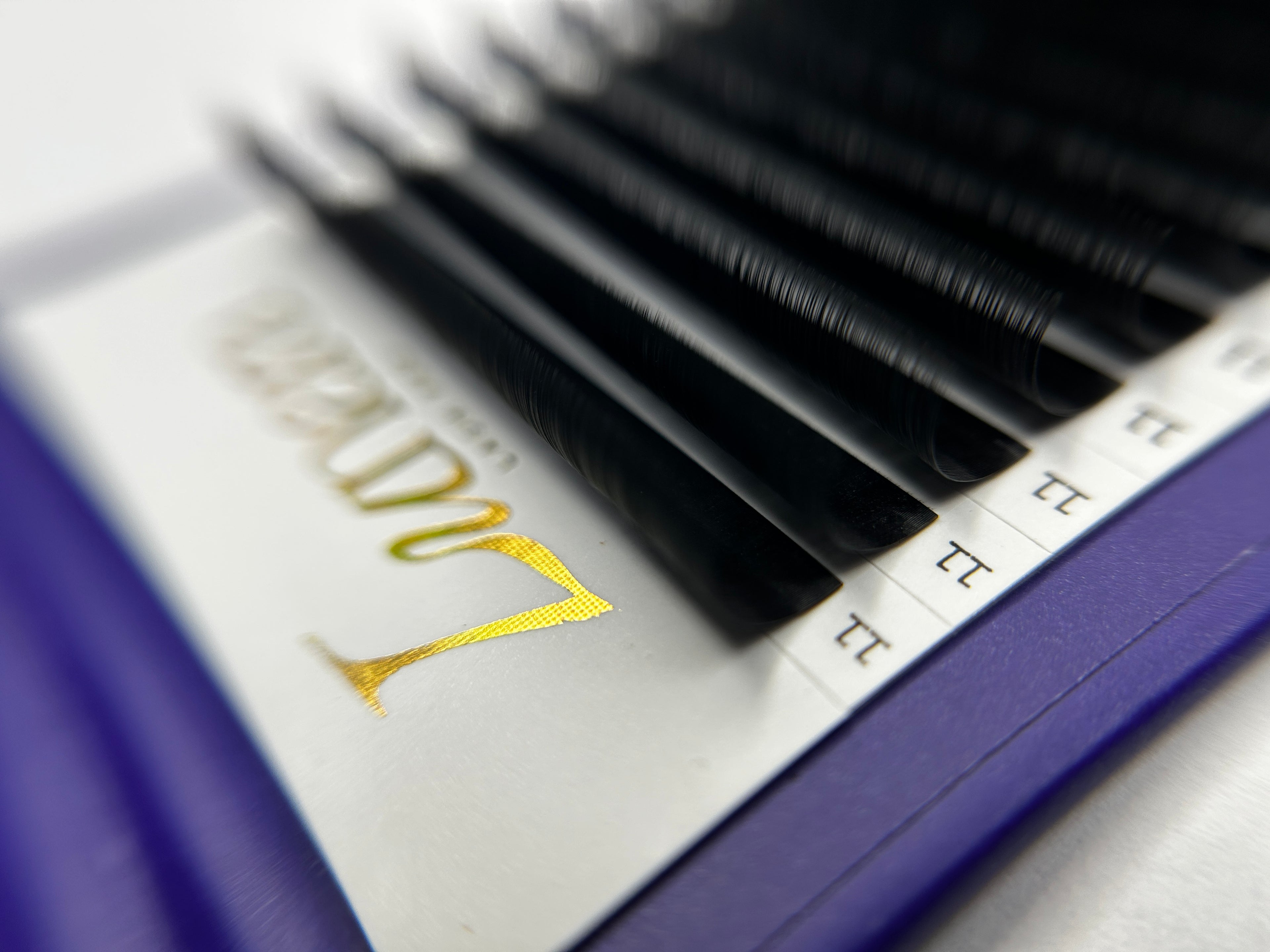 Lunara Silk Lashes-CC curl